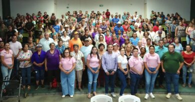 Realiza DIF La Huerta Entrega de Despensas