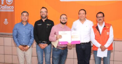 Recibe Tenamaxtlán Apoyos «Yo Jalisco»: Meño Cárdenas