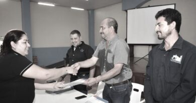 Entregan Ramón Reynaga Títulos de Propiedad Entregan Ramón Reynaga Títulos de Propiedad
