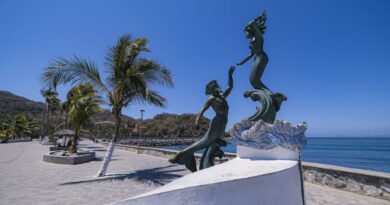 INM Atenderá Dudas de Extranjeros en Barra de Navidad