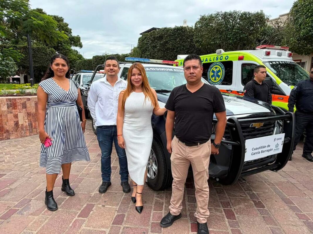 Recibe Seguridad Pública de Cuautitlán Dos Patrullas