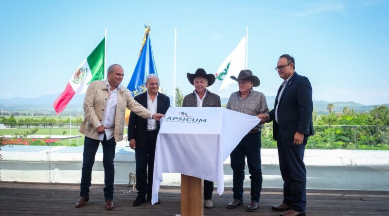 Colocan Primera Piedra de Capsicum “Sabores de México”