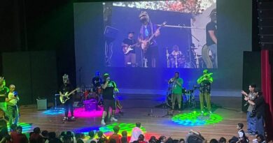 Participan Primarias de La Huerta en Festival Papirolas Autlán 2026