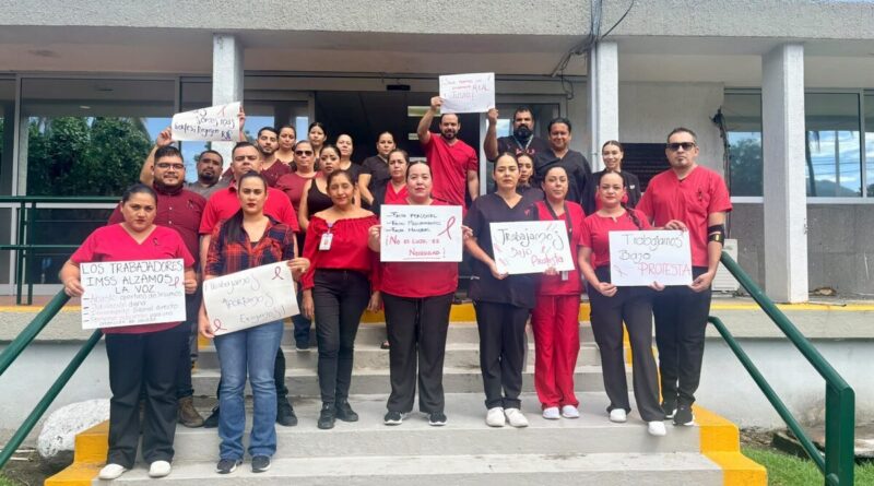 Personal de Clínica 28 del IMSS se Une a Protestas